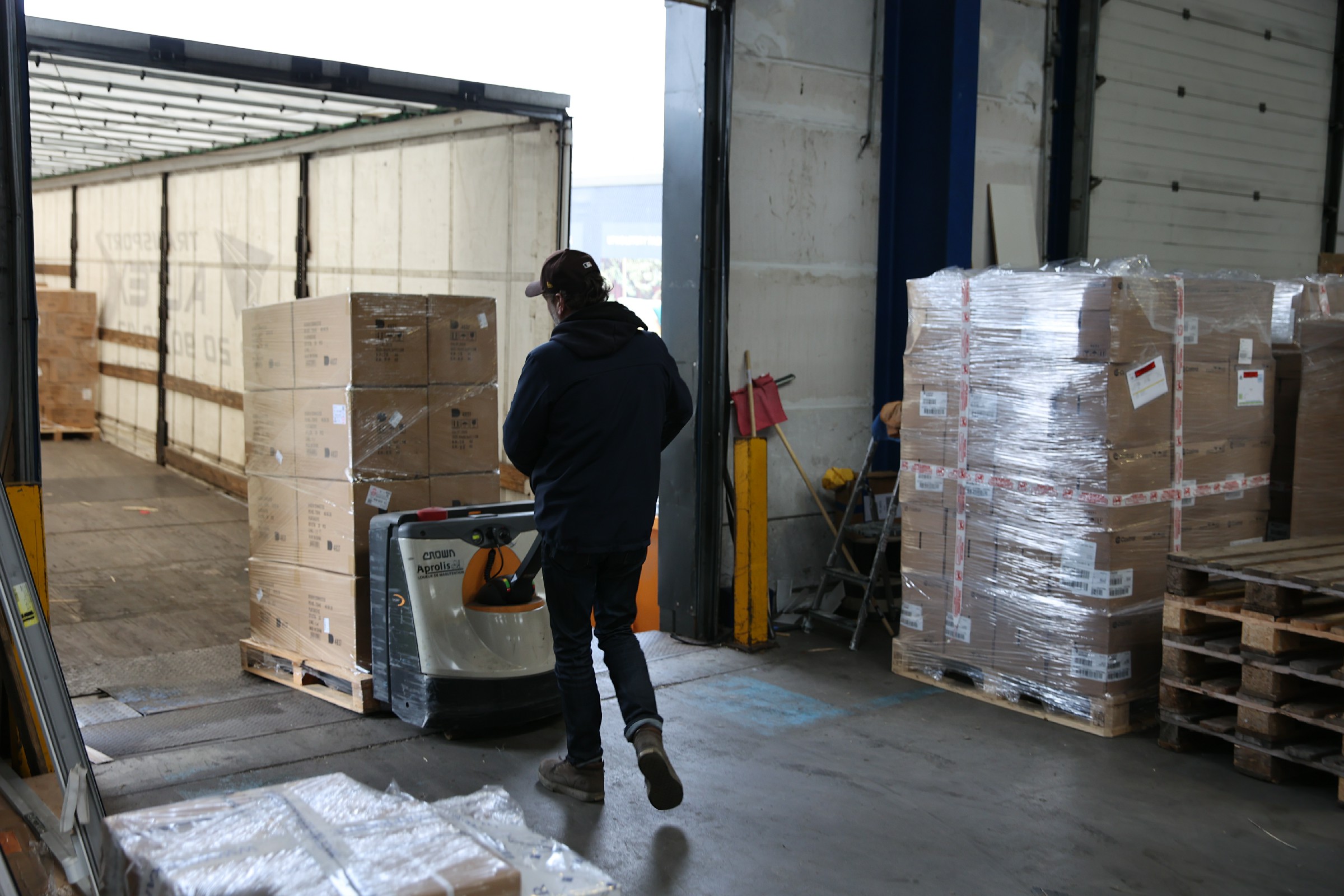 Plateforme logistique à Lesquin – Stockage, manutention et préparation de commandes | Translog Nord